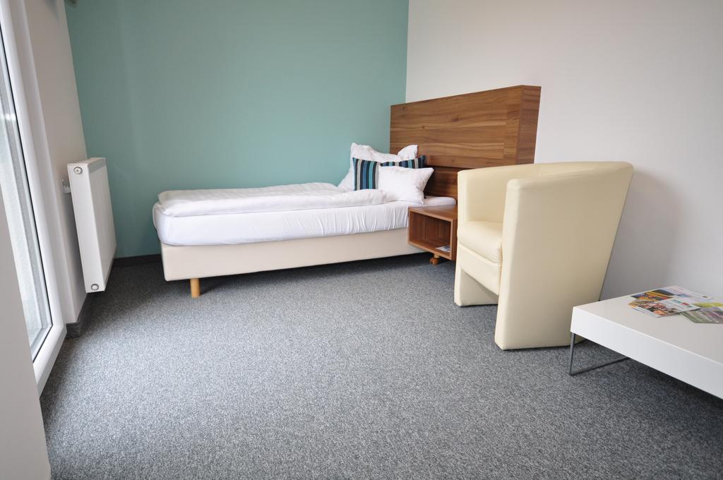 Amethysthotel Mantler Maissau Ruang foto